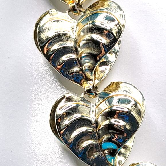 Vintage Heart Leaf Choker Necklace, Length 15 1/2 Inches - Picture 4 of 10